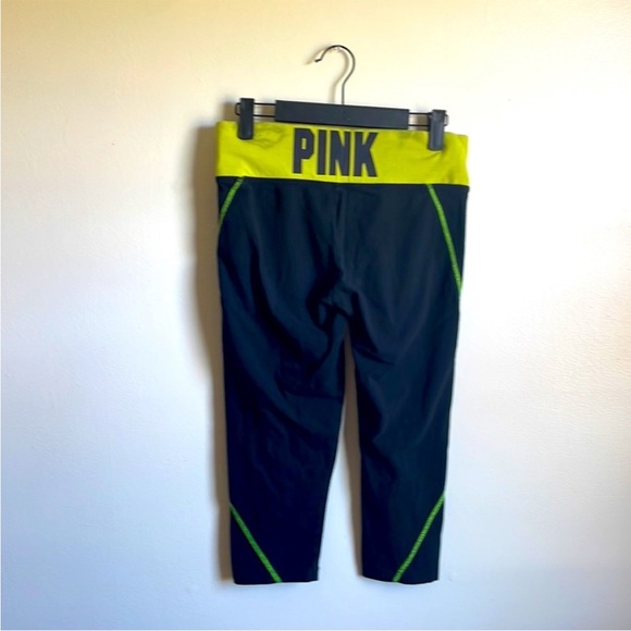 PINK Victoria's Secret Pants - •PINK• Victoria's Secret Cropped Leggings